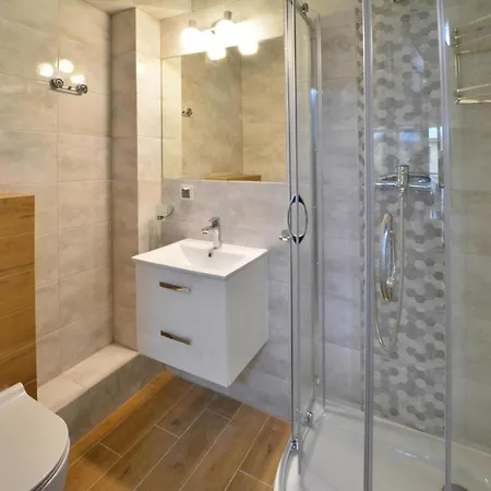 Apartment In With Parking Space